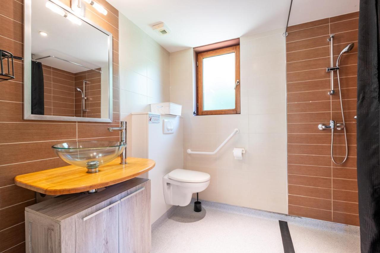 Le Hameau Du Comte De Foix - 11 Chalets En Ariege Mercus-Garrabet Eksteriør bilde