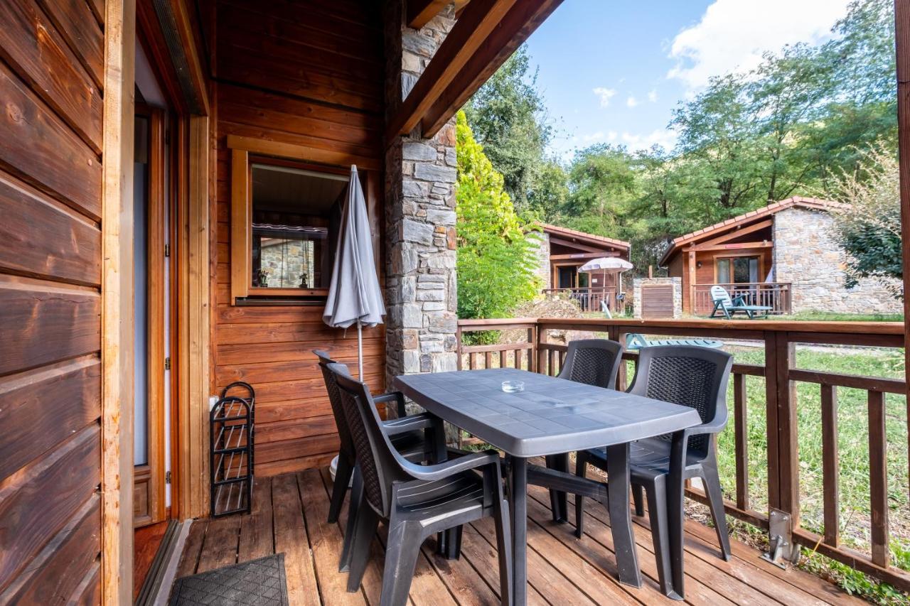 Le Hameau Du Comte De Foix - 11 Chalets En Ariege Mercus-Garrabet Eksteriør bilde